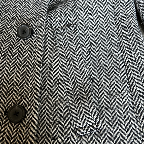 EUC J. Crew Factory 💯% Wool Black and White Herringbone Pea Coat - Picture 2 of 11